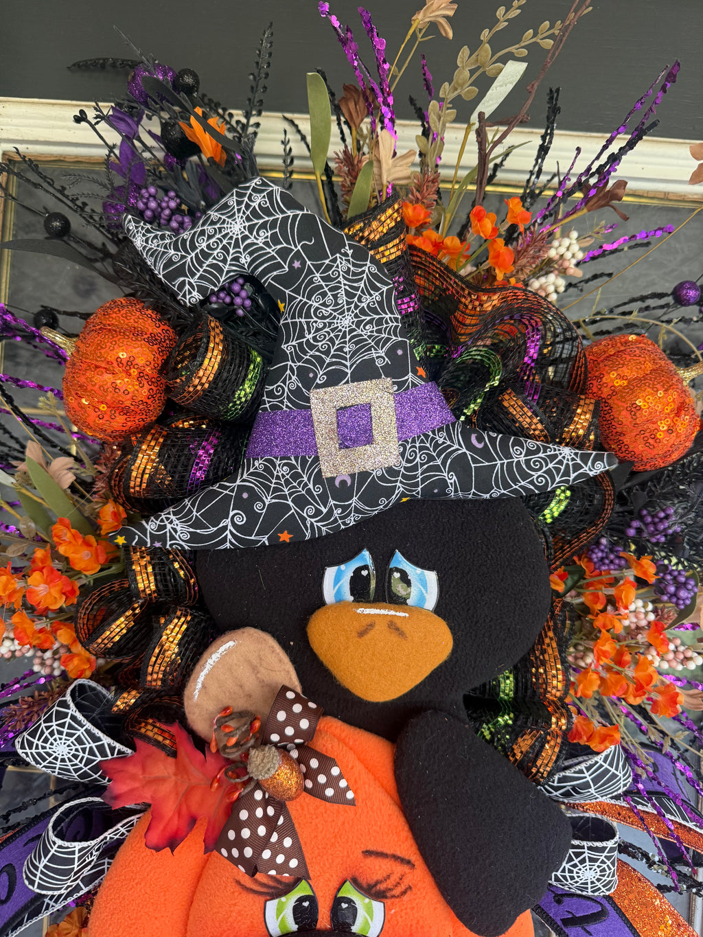 Halloween Crow & Pumpkin Luxury Swag – Whimsical Witch Hat Door Hanger – Handmade Falloween Front Door Decor