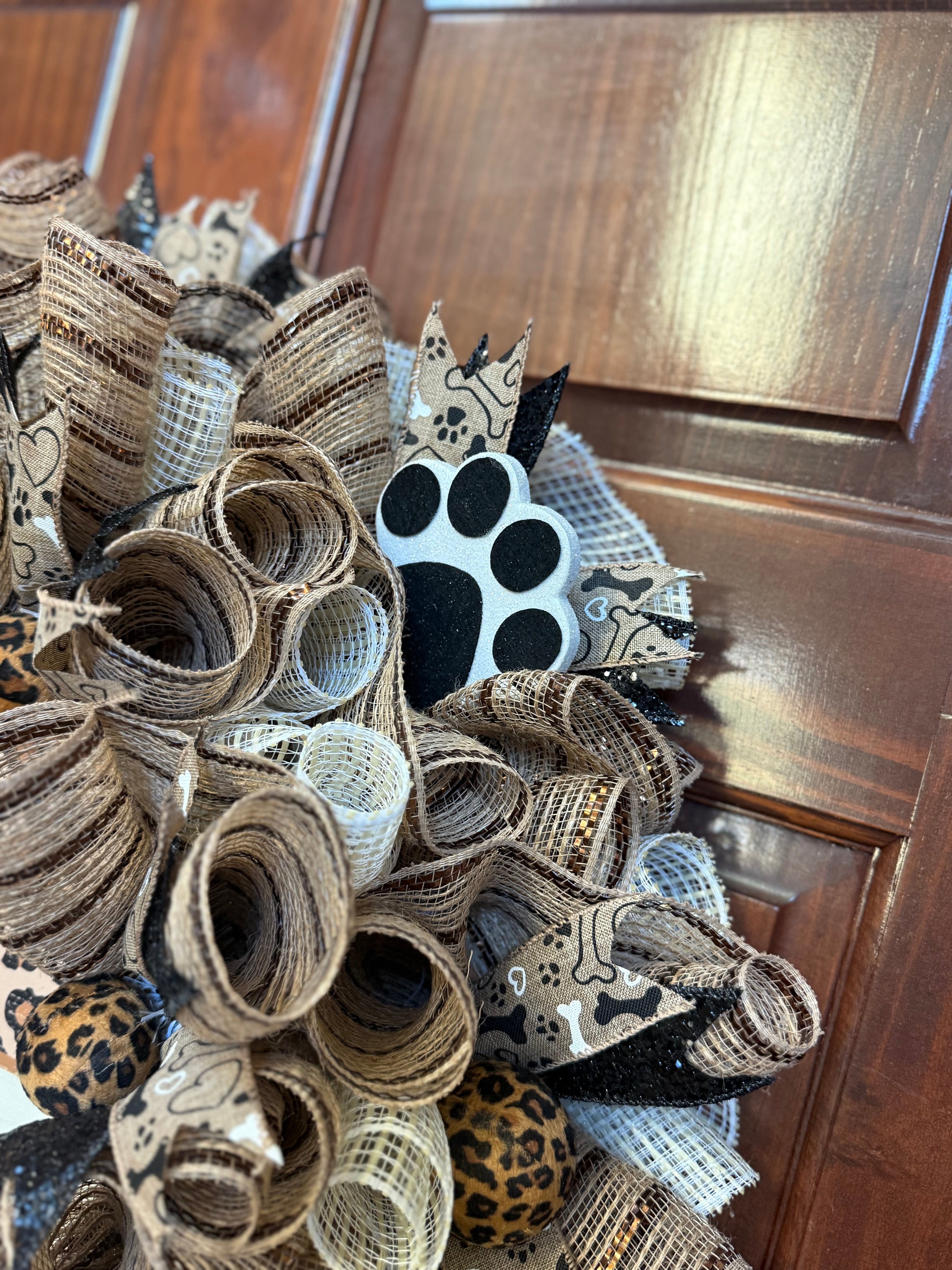 Dog Lover Wreath, Neutral Burlap Leopard Paw Print Welcome Sign, Farmhouse Pet Decor