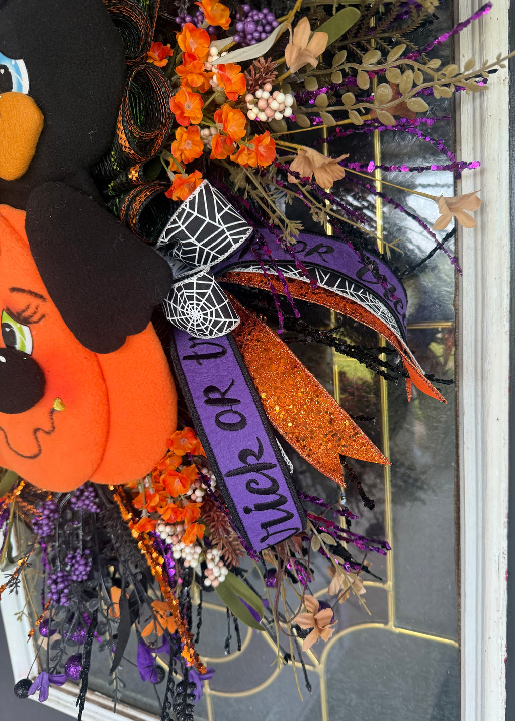 Halloween Crow & Pumpkin Luxury Swag – Whimsical Witch Hat Door Hanger – Handmade Falloween Front Door Decor