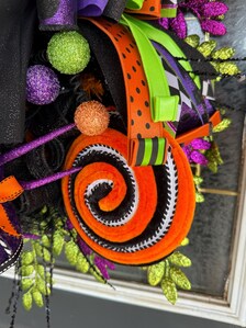 Boomerang Luxury Halloween Vampire Wreath | Extra Large Bat Door Hanger | Handmade Halloween Decor | 32x25x12